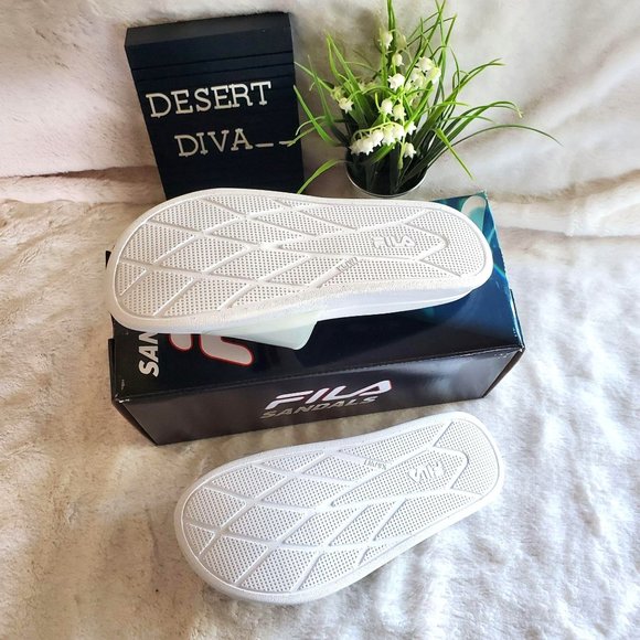Fila Womens Shoes White 7 Drifter Luxe Slides New - Picture 2 of 5